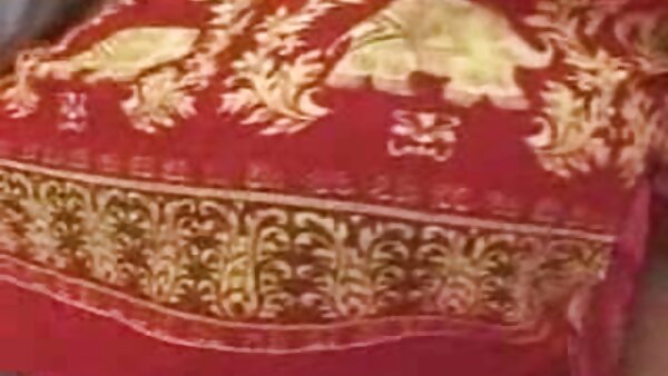 அழுக்குச் சாயங்கள் ஒன்றையொன்று கழுதைகள் காதுகொள்ளும்
